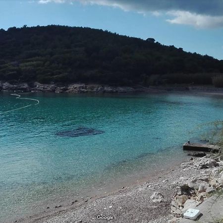 Resort Village T.N. Milna Vis Exterior foto