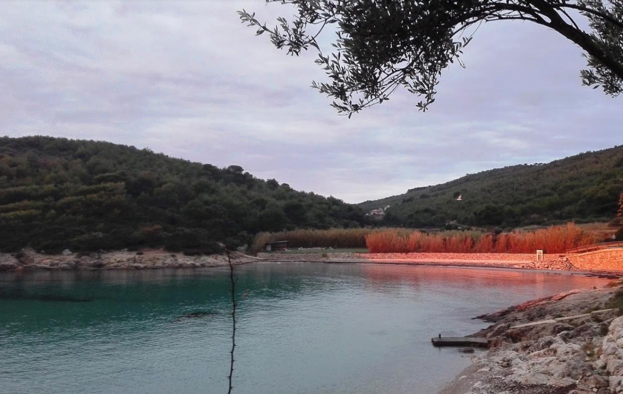 Resort Village T.N. Milna Vis Exterior foto
