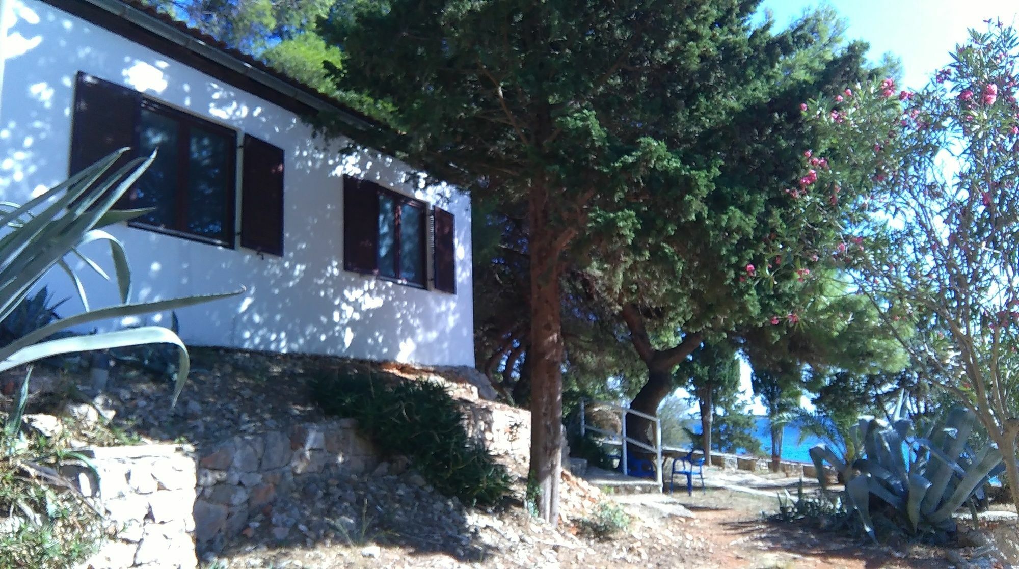 Resort Village T.N. Milna Vis Exterior foto